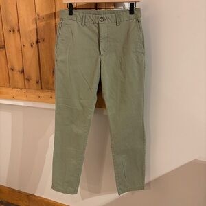 Old Navy Men's Sage Chinos
